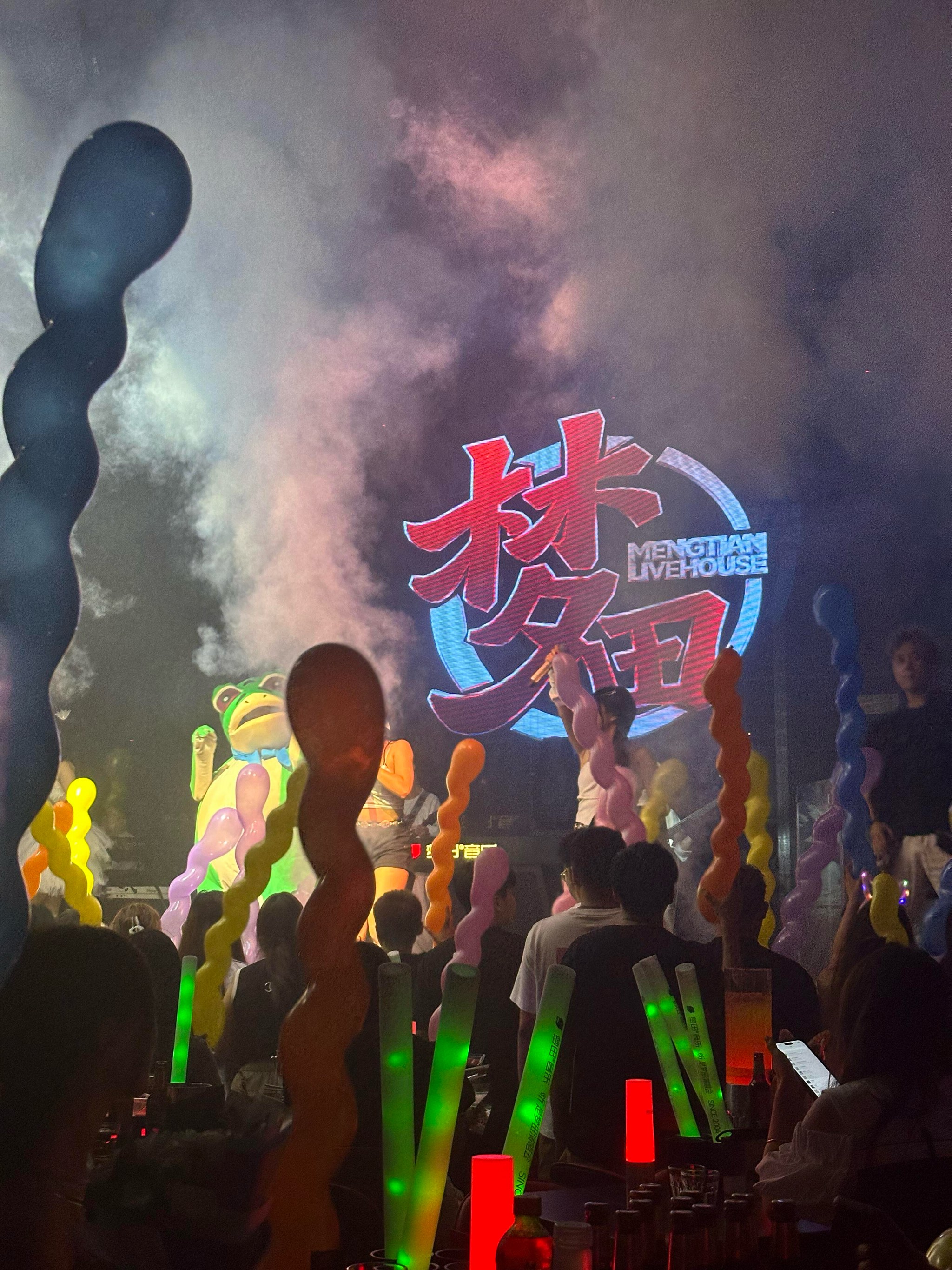 赣州商务ktv：中低端酒水价位差异-于都县ktv预定